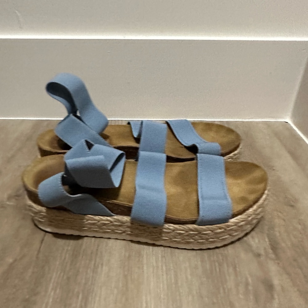 Steve Madden Blue Strappy Platform Sandals